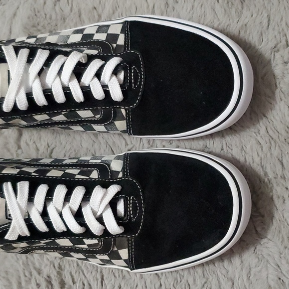Vans off the wall suede canvas checkerboard sneakers - Picture 3 of 13